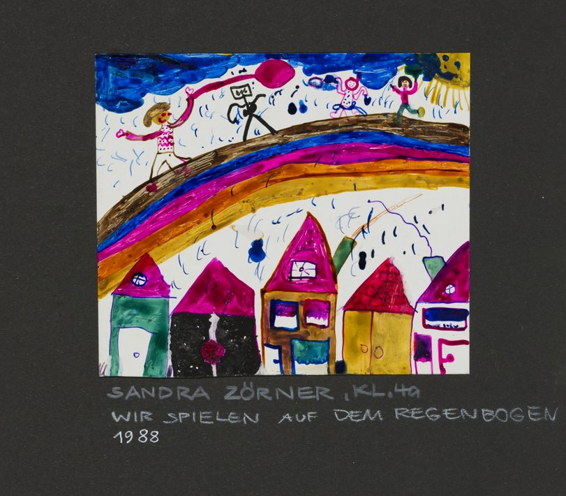 Archiv-Bild „Wir spielen auf dem Regenbogen“