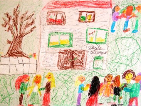 Archiv-Bild „Auf dem Schulhof“